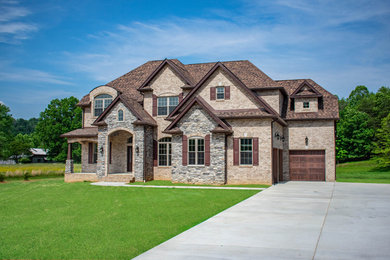 Example of a transitional exterior home design in Huntington