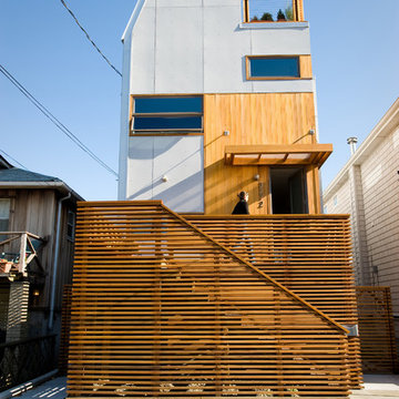 Bronx Box - exterior