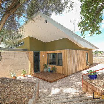 Building with Rammed Earth