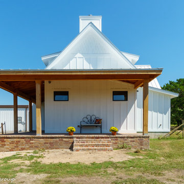 Burnet Farmhouse