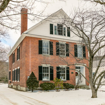 c. 1820 Federal Home Historic Renovation