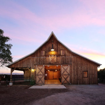 California Horse Barn
