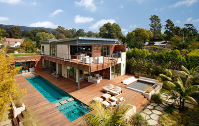 Houzz Tour: High-End Luxury, Highest Ecofriendly Rating in California