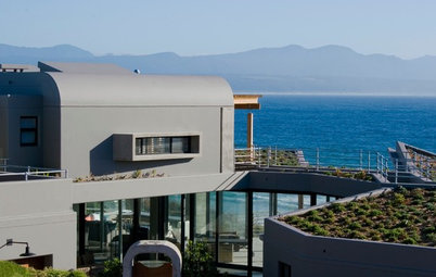 Houzz Tour: Curves and Angles Among South African Sand Dunes