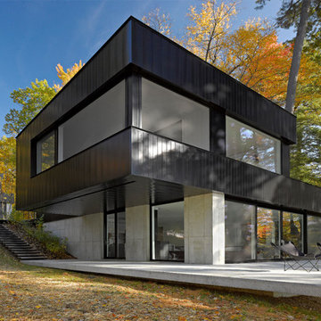 Cantilever House
