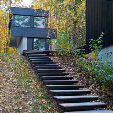 Cantilever House