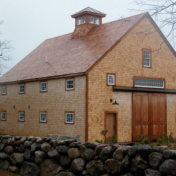 Cape Cod Gable Entry Barn