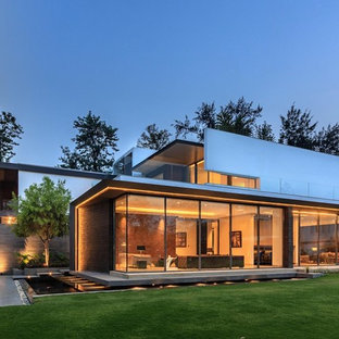 Caryota House