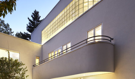 Bring Back the Optimism of Art Deco and Art Moderne