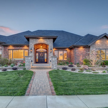 Certified Luxury Builders - Deffenbaugh Homes - Sioux Falls, SD - Custom Home A
