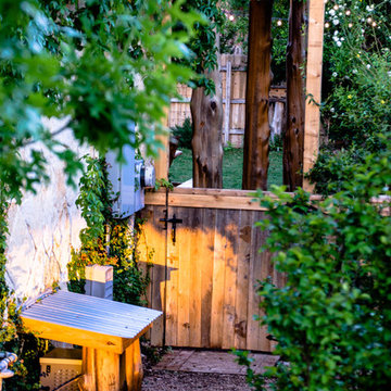 Charming Hill Country Backyard