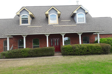 Photo of a house exterior in Dallas.