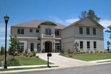 Example of a classic exterior home design in Jackson