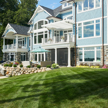 Classic Lake House