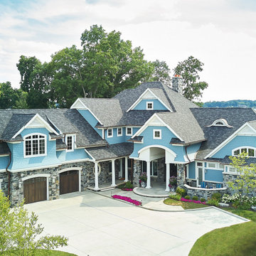 Classic Lake House