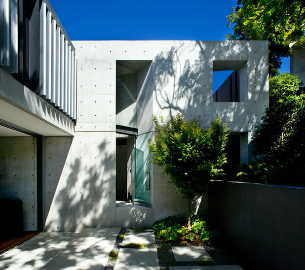 Modern Exterior by Louise Nettleton Architects