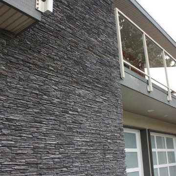 Cloudstone Coastal Ash exterior stone wall