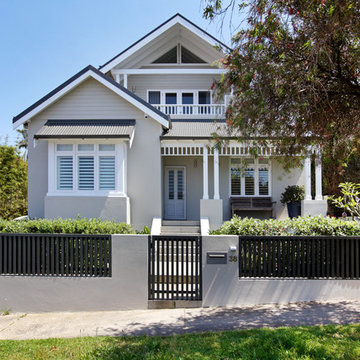 Clovelly House