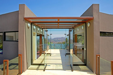 This is an example of a modern house exterior in Los Angeles.