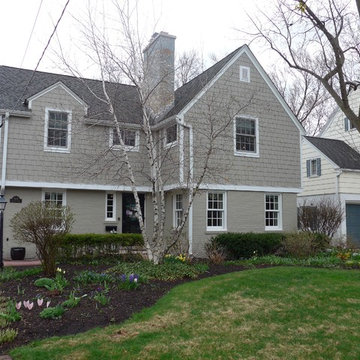 Colonial Style Home Evanston, IL in James Hardie Siding & Trim
