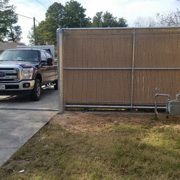 Commercial Chain Link Gate with Gate Opener