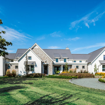 Contemporary Farmhouse