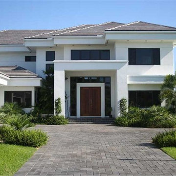 Contemporary Florida-Style Home