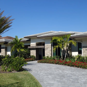 Contemporary Lakefront Estate Home