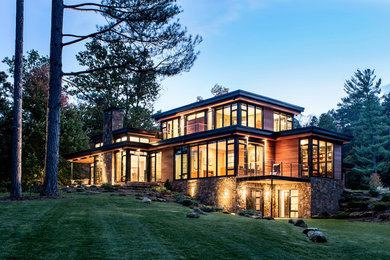 Large modern house exterior in Cleveland.