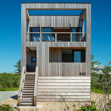 Contemporary Seaside Home