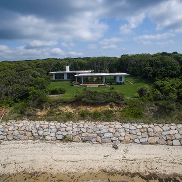 Contemporary waterfront on Martha's Vineyard North Shore