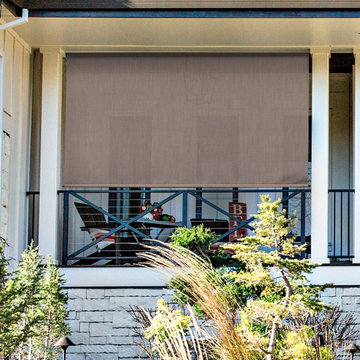 Cordless Outdoor Sun Shades (PVC - PVC Coated Polyester Fabric)