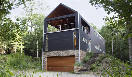 Houzz Tour: A Barn House Welcomes Weekenders