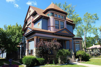 Ornate exterior home photo in Detroit