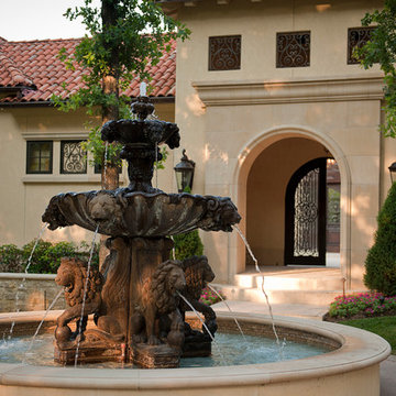 Courtyard Villa