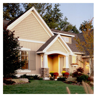 Craftsman built with vinyl siding - Arts & Crafts - House Exterior - DC ...