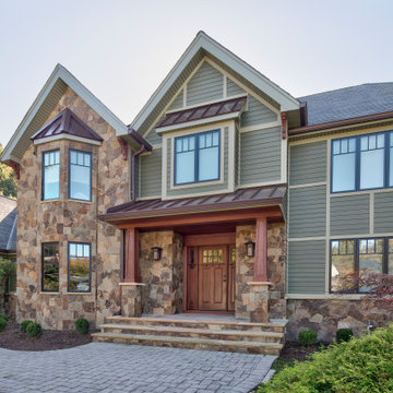 Craftsman Colonial