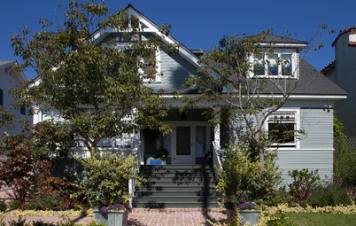 Houzz Tour: A 1905 Cottage Gets a Major Family Update