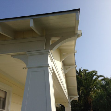 Craftsman Home Porch column and bracket details