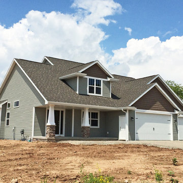 Craftsman-Style 1 1/2 Story New Construction Home