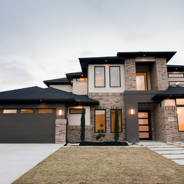 Crystal Gallery Modern Home