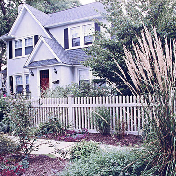 Curb Appeal with white picket fence