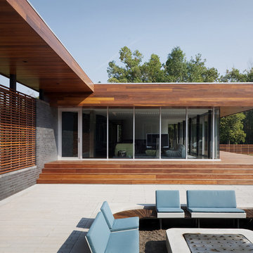 Curved House