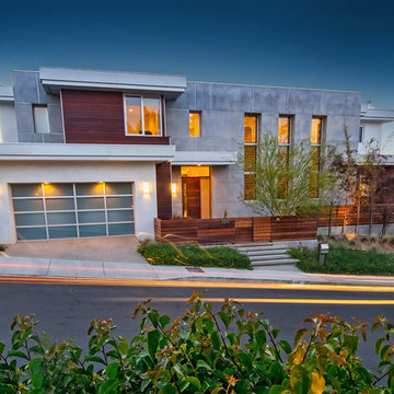 Custom Contemporary Home in Encino, CA