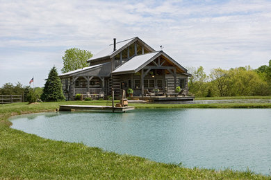 Example of a mountain style exterior home design in Louisville