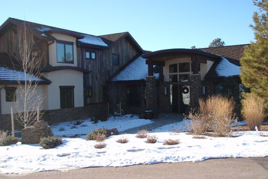Custom Home in Avienda del Sol, Castle Rock, Colorado