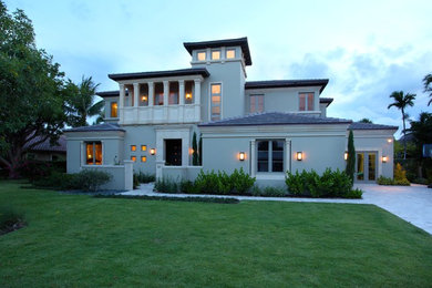 Contemporary exterior home idea in Miami