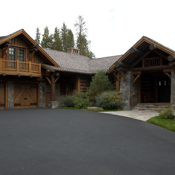 Custom Log Homes in Central Oregon