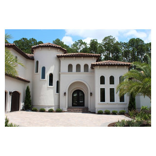 Custom Mediterranean Style Home - Mediterranean - Exterior ...