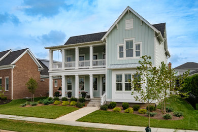 Beach style exterior home photo in Louisville